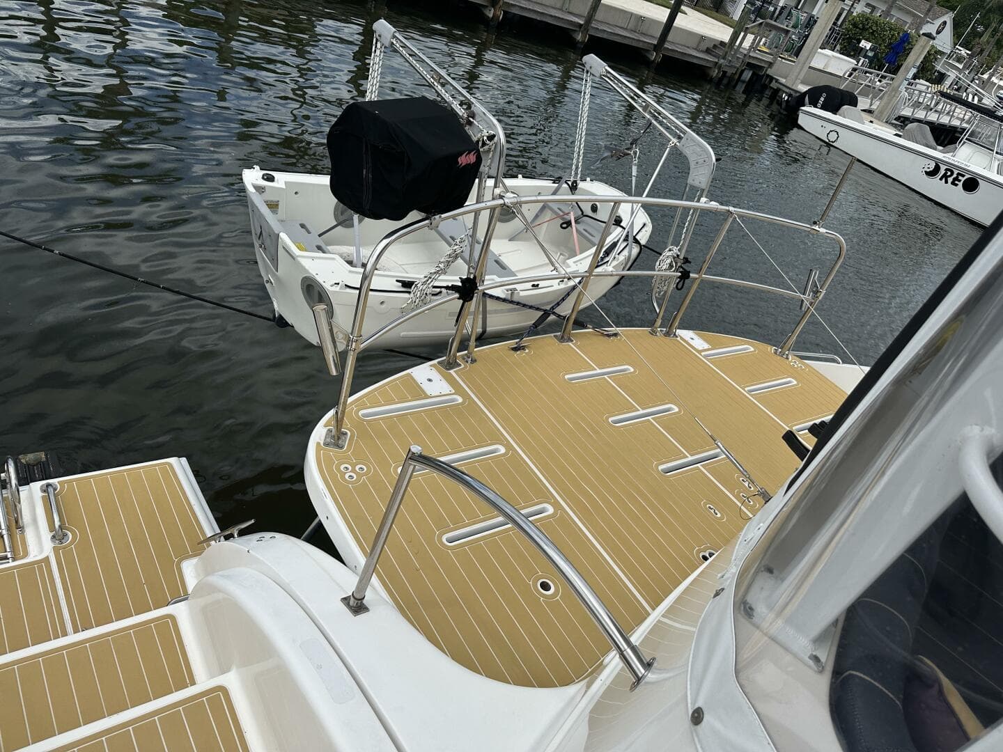 2007 Manta 44 Power Cat 'Lah De Dah' - Aft Deck