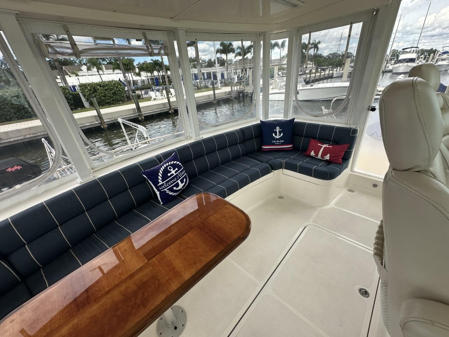 2007 Manta 44 Power Cat 'Lah De Dah' - Pilothouse Seating