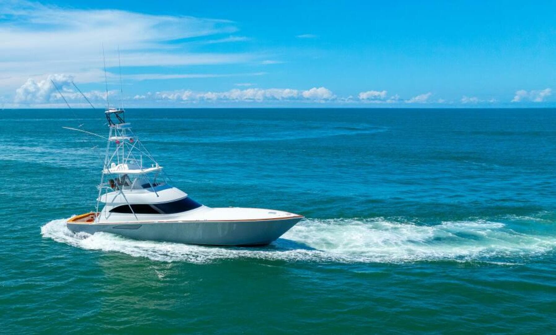 2017 62 Viking Convertible - Offensive