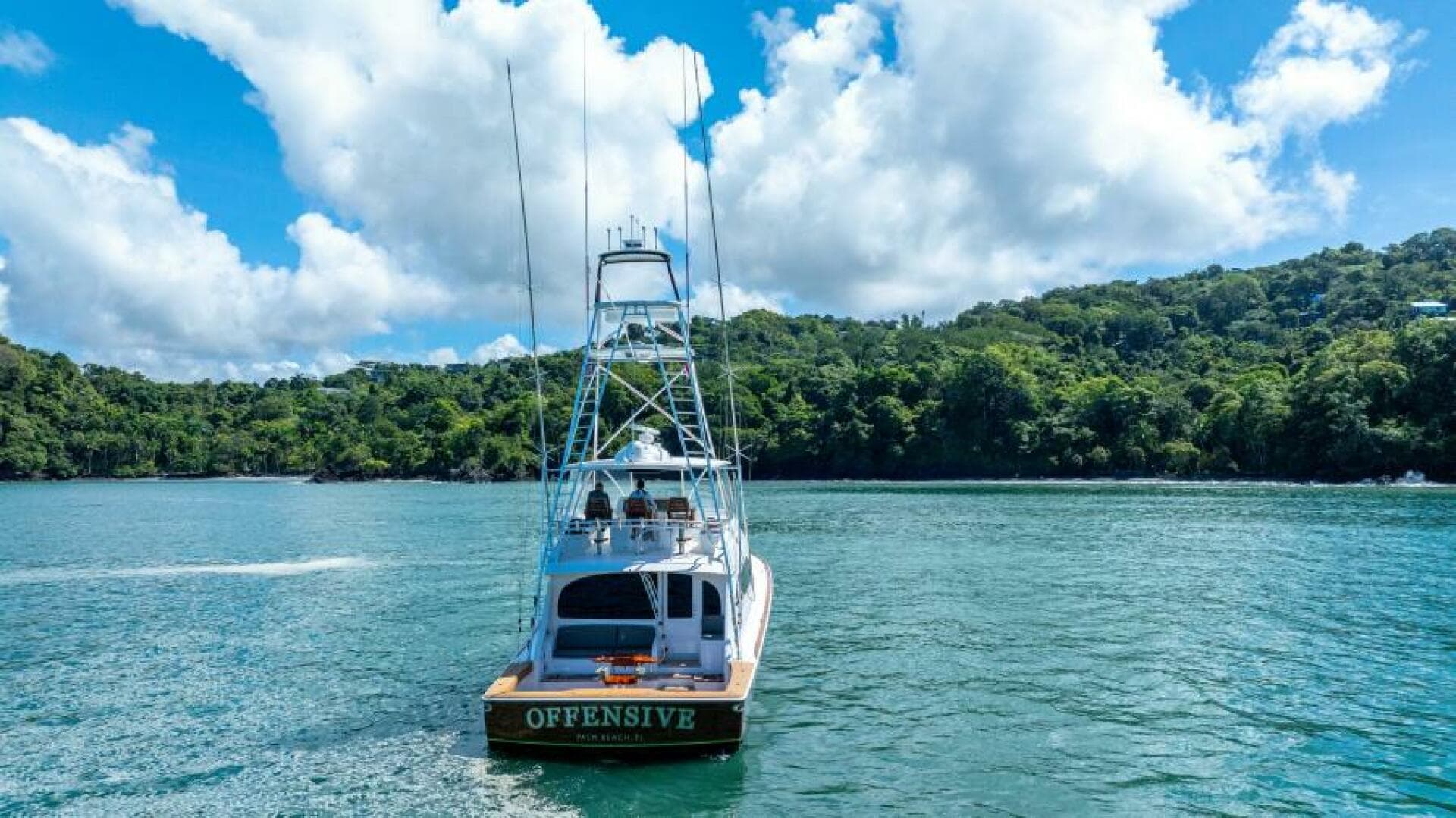 2017 62 Viking Convertible - Offensive