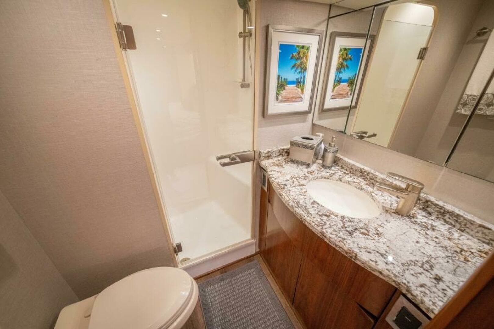 2017 62 Viking Convertible - Offensive