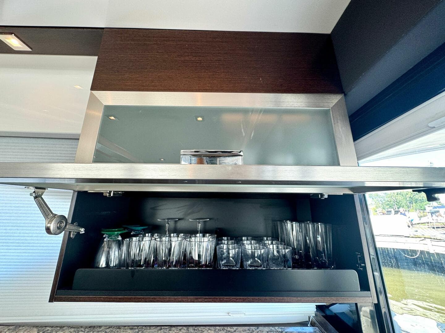 2017 Tiara Yachts 53 Coupe