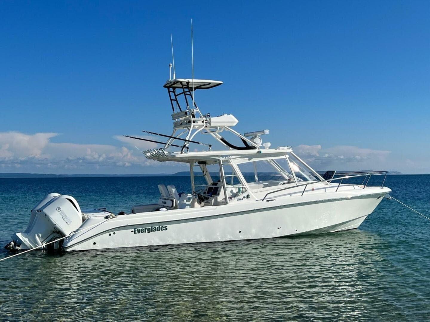 2012 Everglades 350 LX