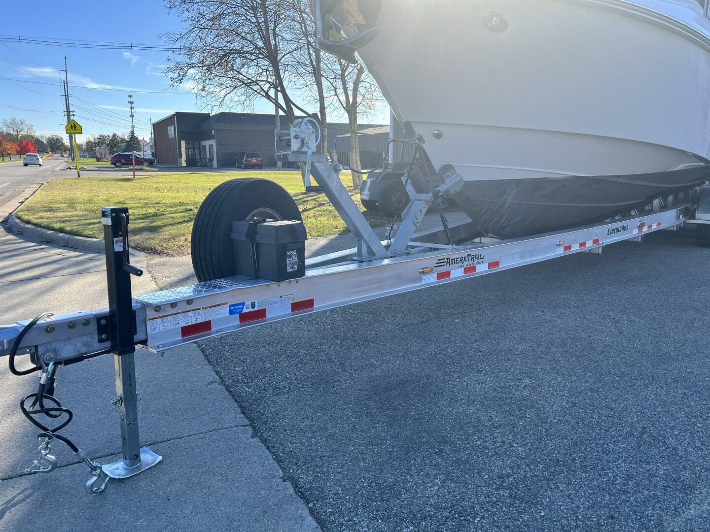 2012 Everglades 350 LX