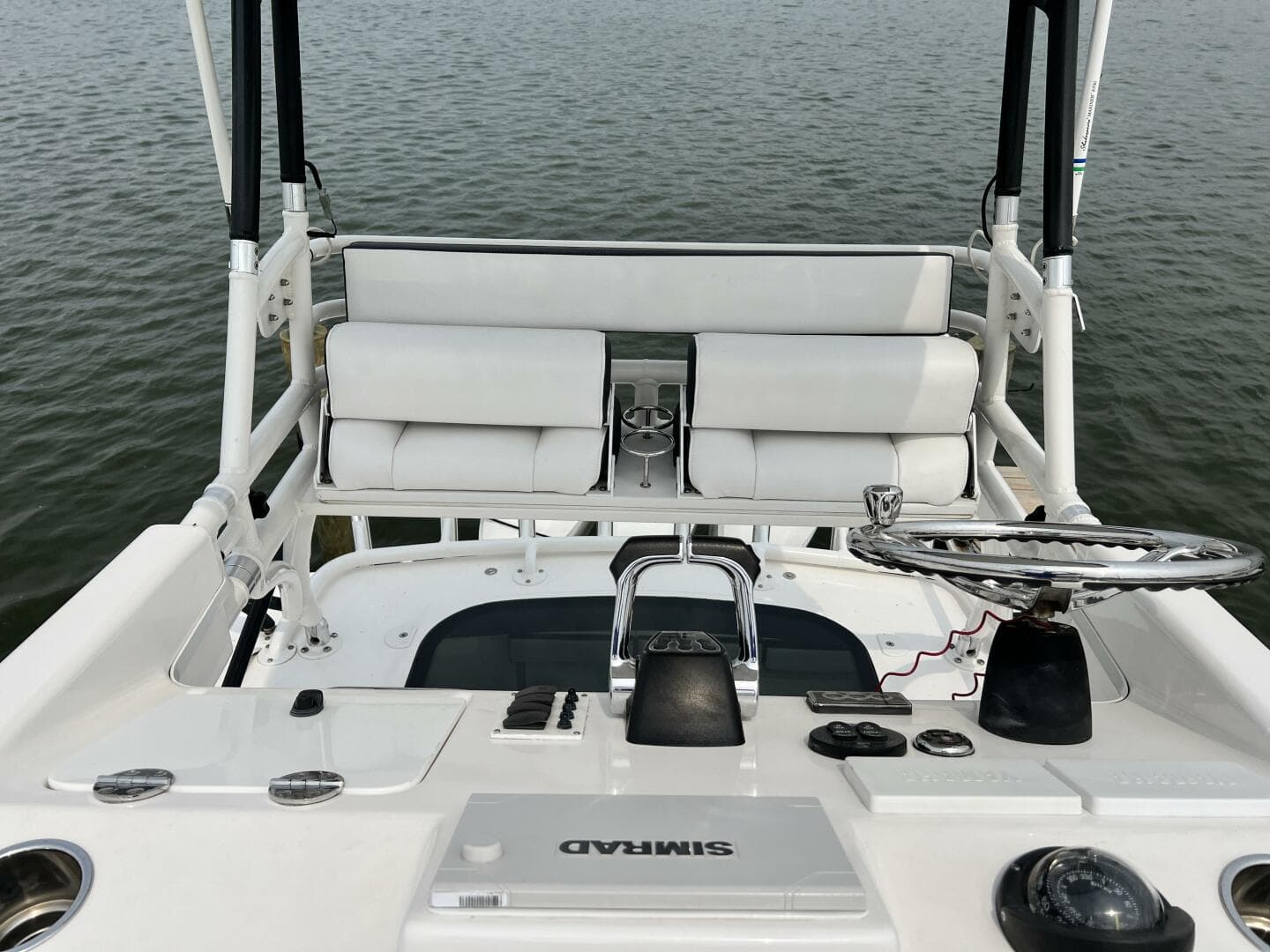 2012 Everglades 350 LX