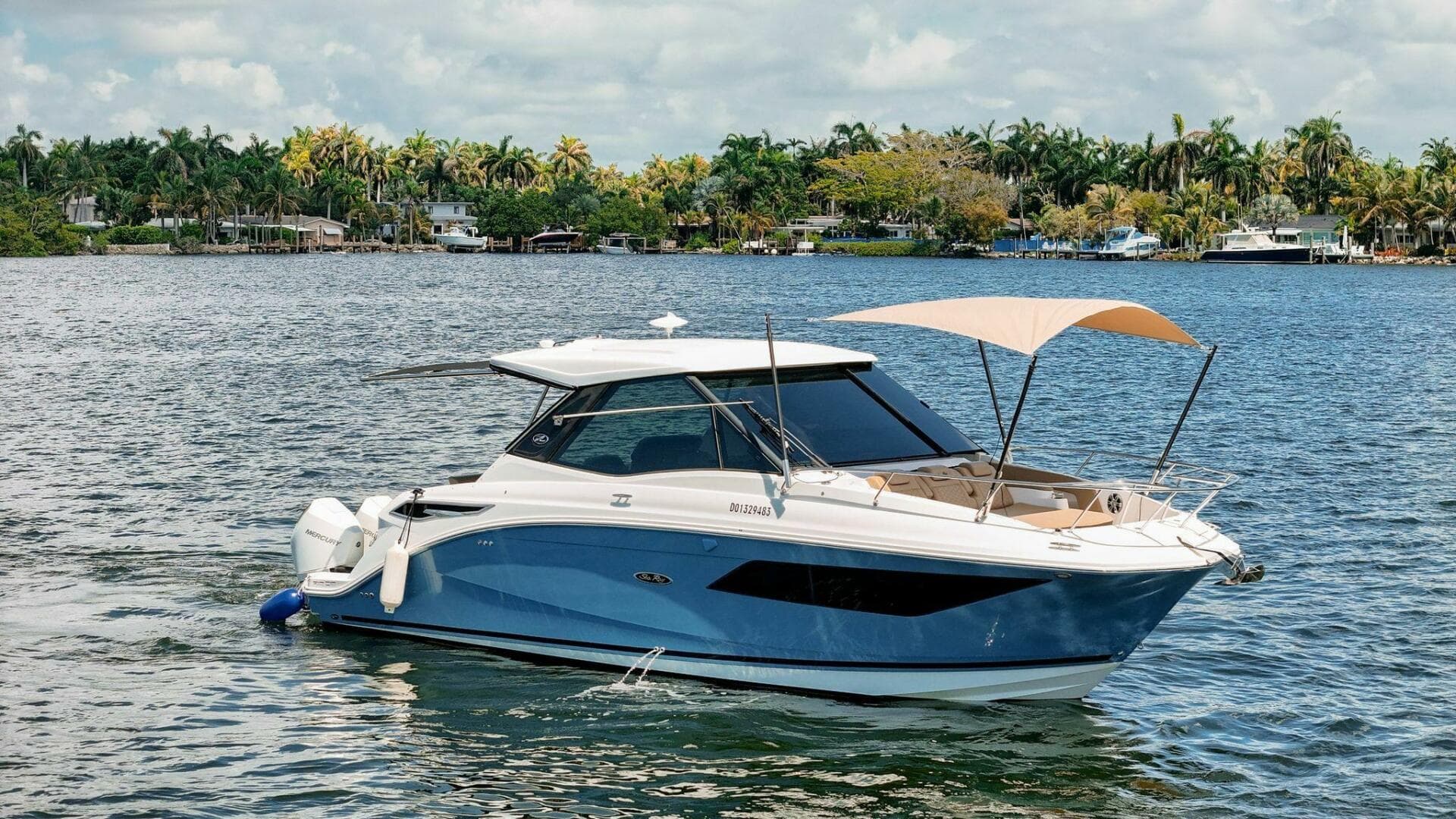 2022 Sea Ray 320 Sundancer OB