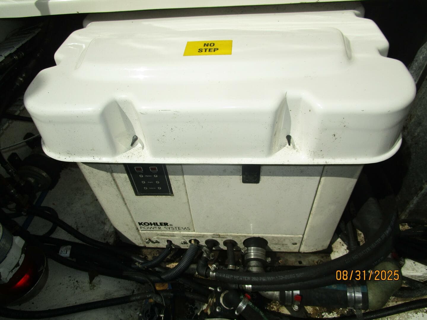 31' Boston Whaler generator sound box