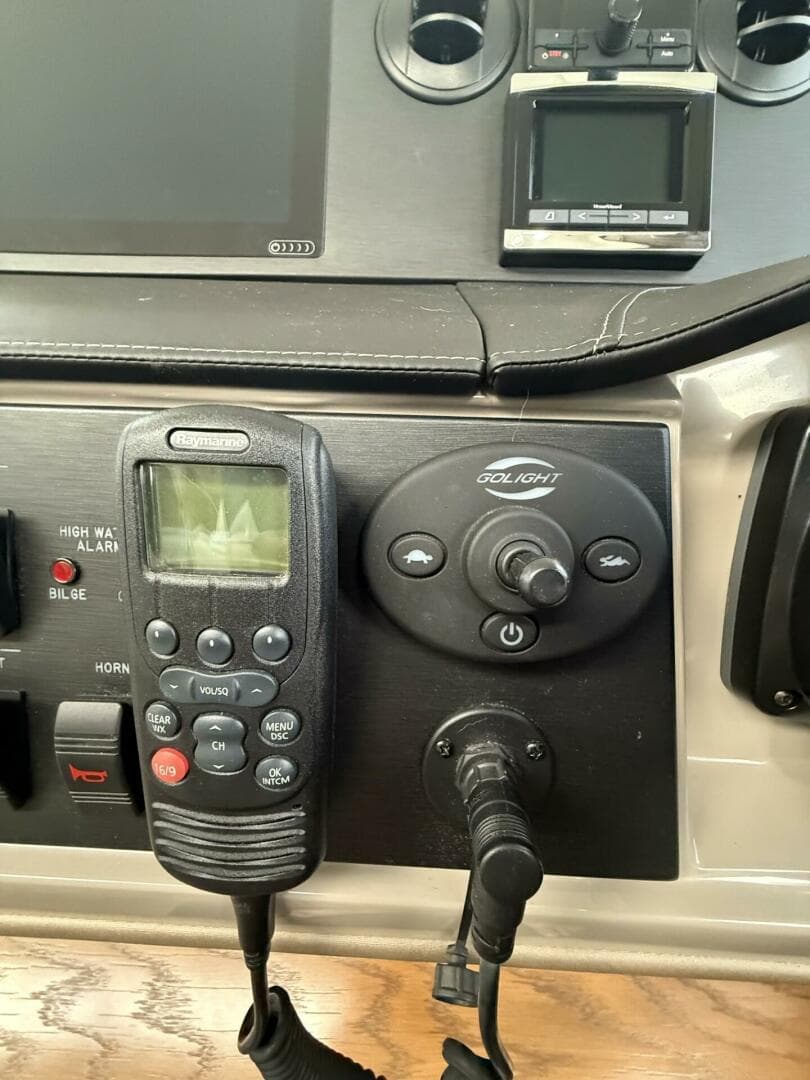 2018 Sea Ray 460 Sundancer