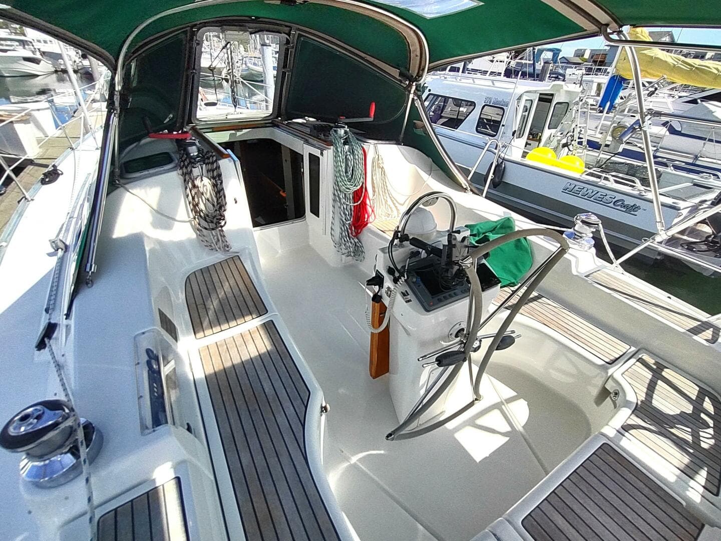 2004 Beneteau 393
