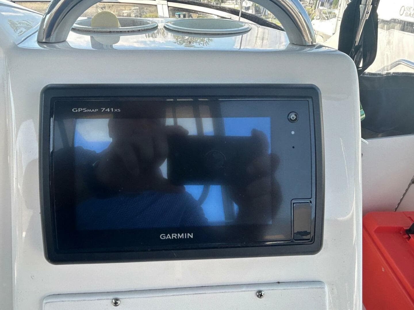 2000 Silverton 352 Motor Yacht