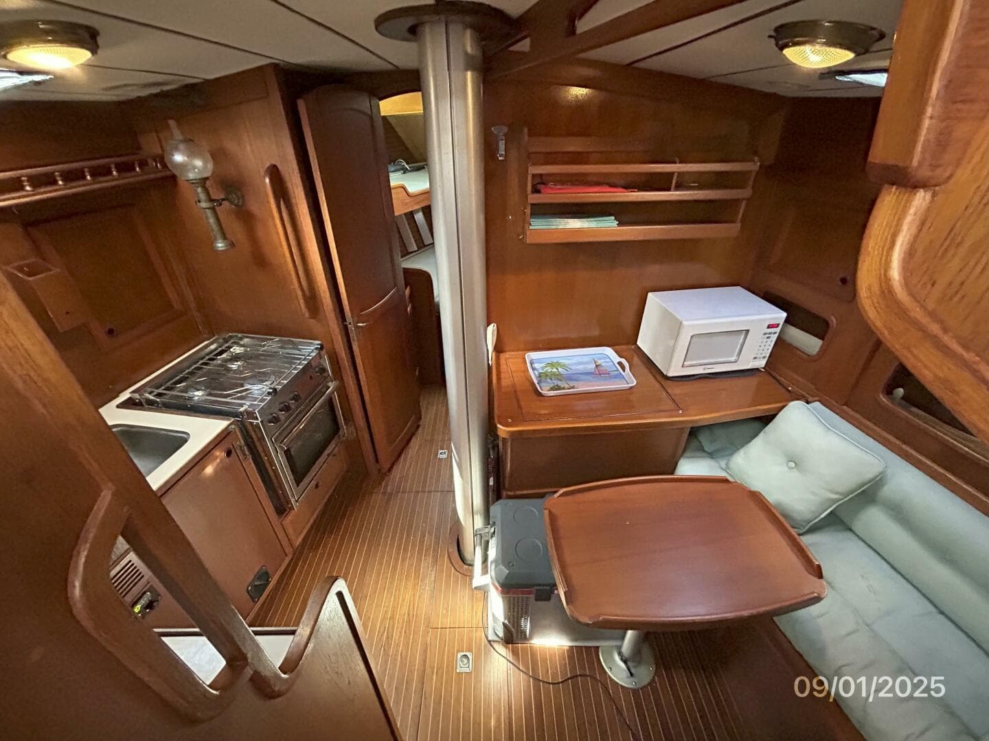 40' Nauticat galley-dinette forward