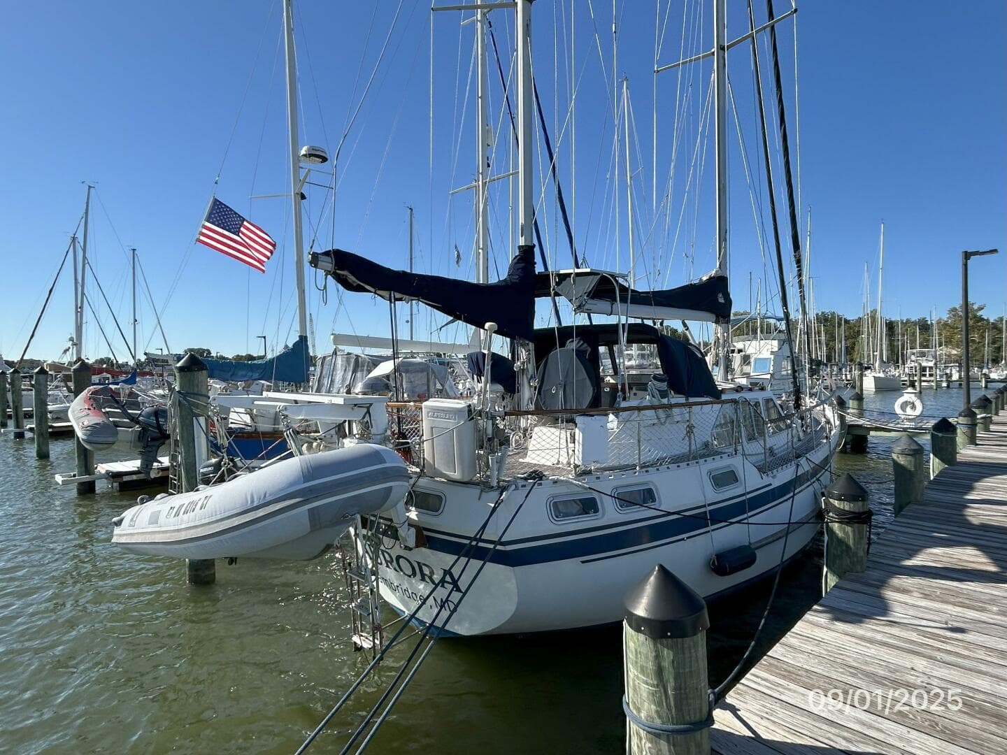 40' Nauticat starboard aft profile2