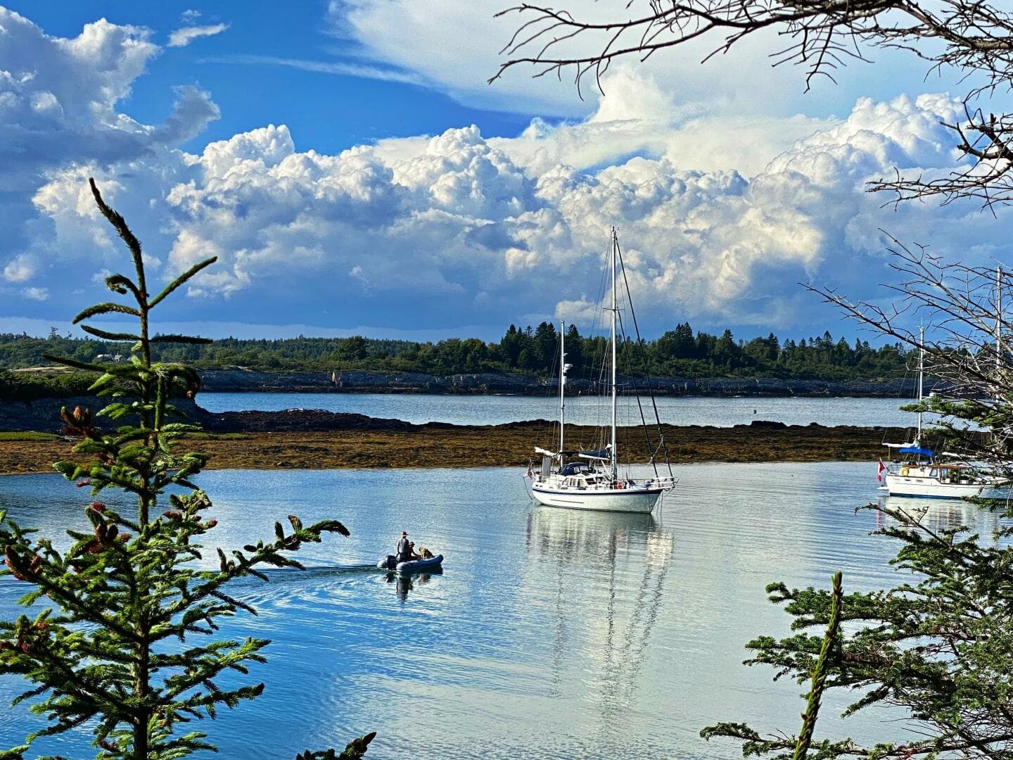 40' Nauticat at anchor