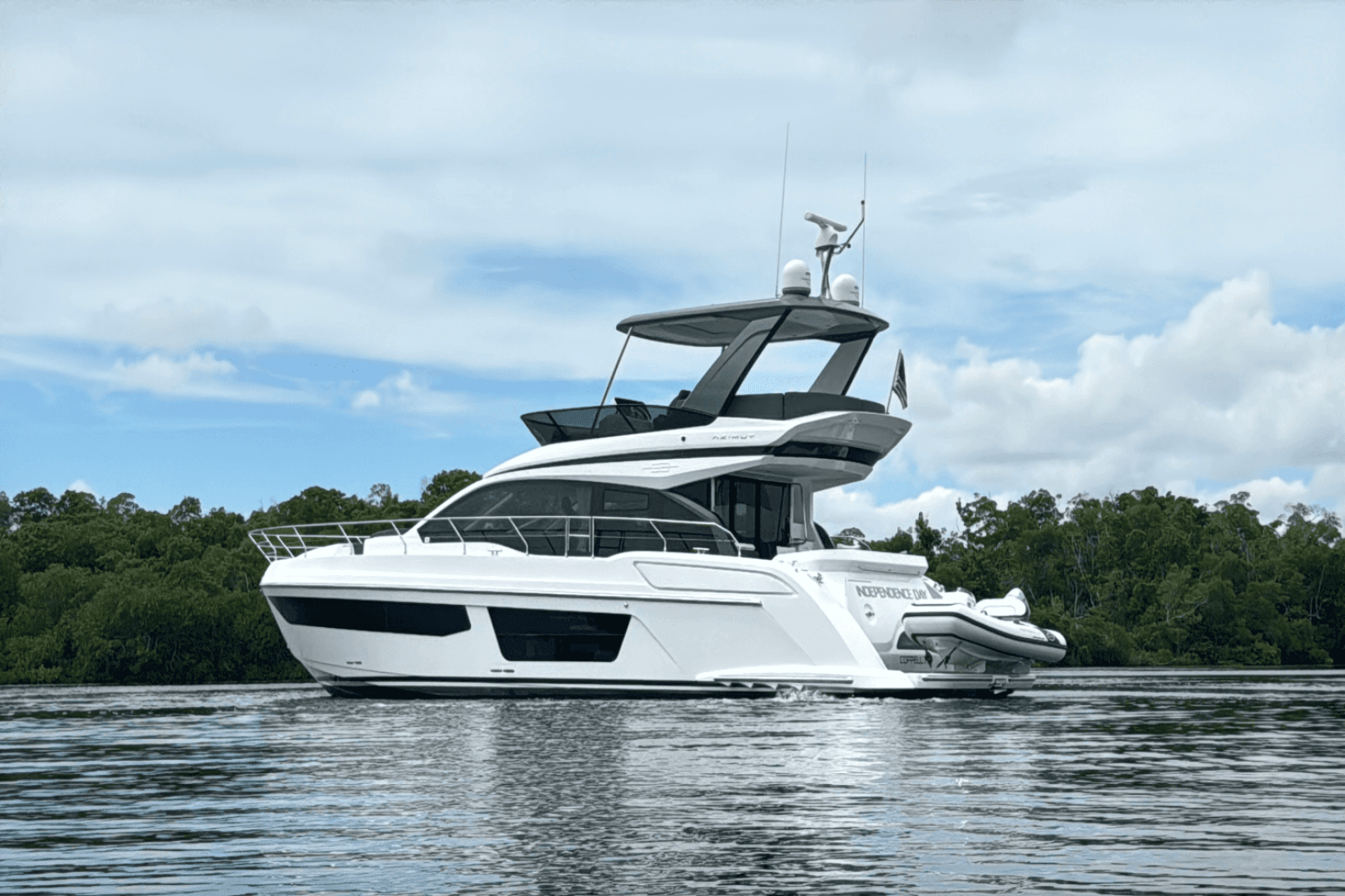 2023 Azimut 53 FLY