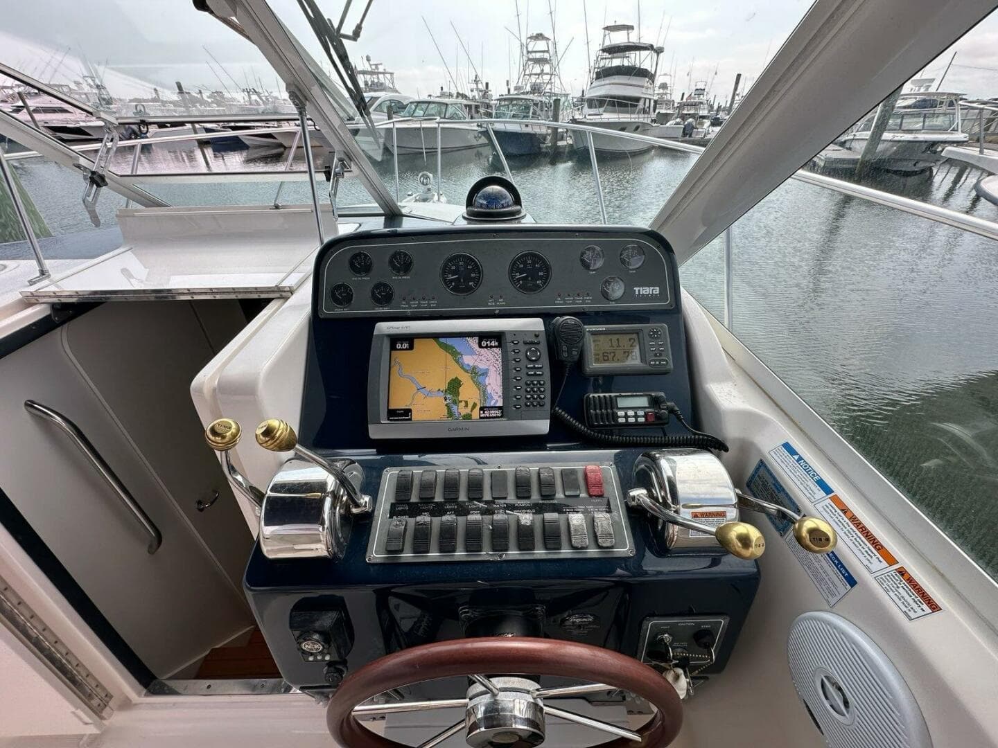 2006 Tiara Yachts 29 Coronet