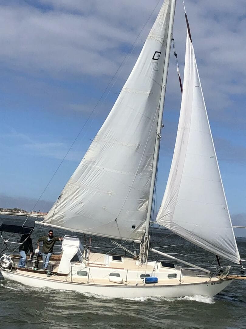 1982 Cape Dory 30