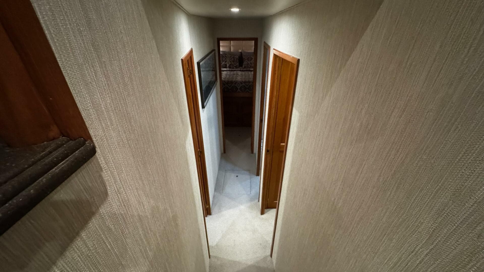 2002 Cavileer 48 Flybridge Sportfisherman