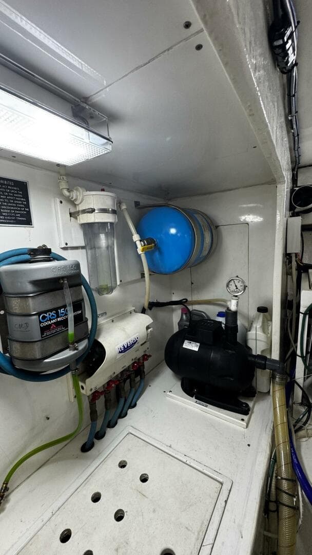 2002 Cavileer 48 Flybridge Sportfisherman