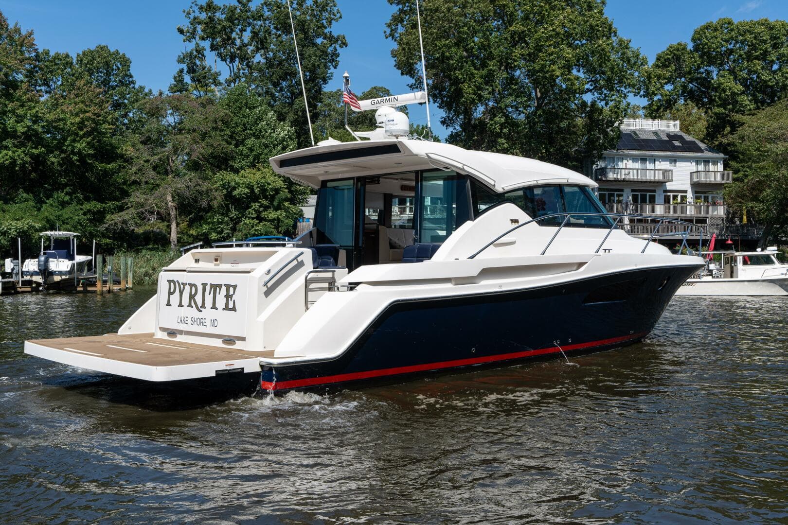 2015 Tiara Yachts 44 Coupe