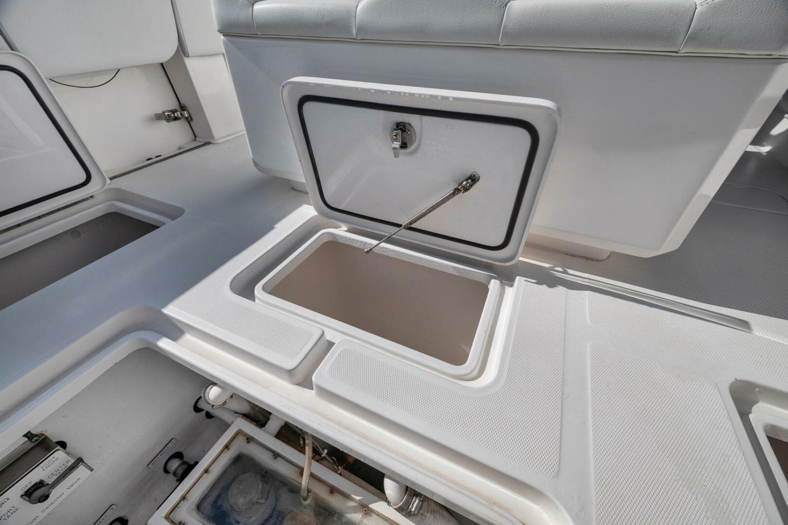 2018 Invincible 36 Open Fisherman