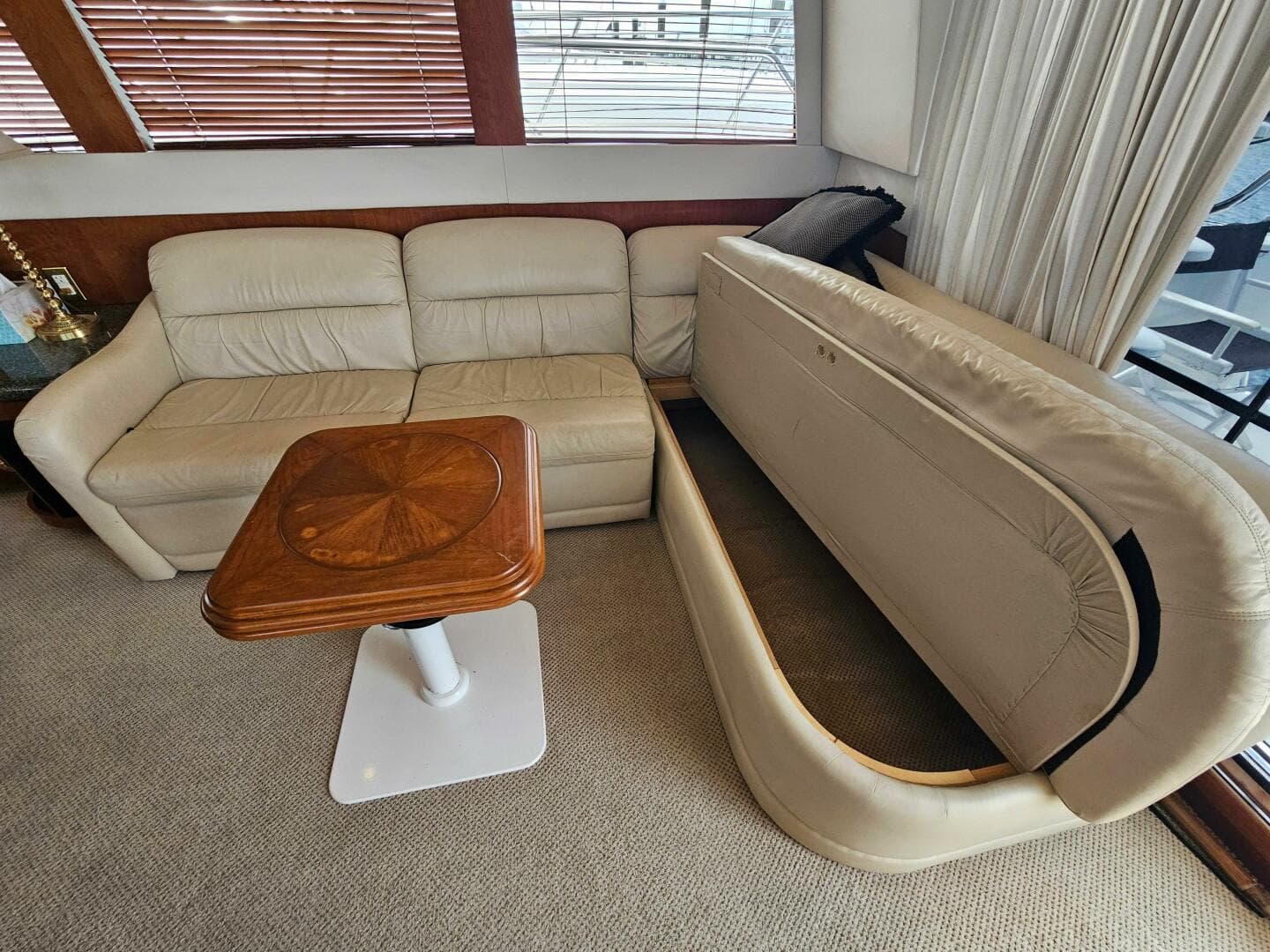 1999 Carver 530 Voyager Pilothouse