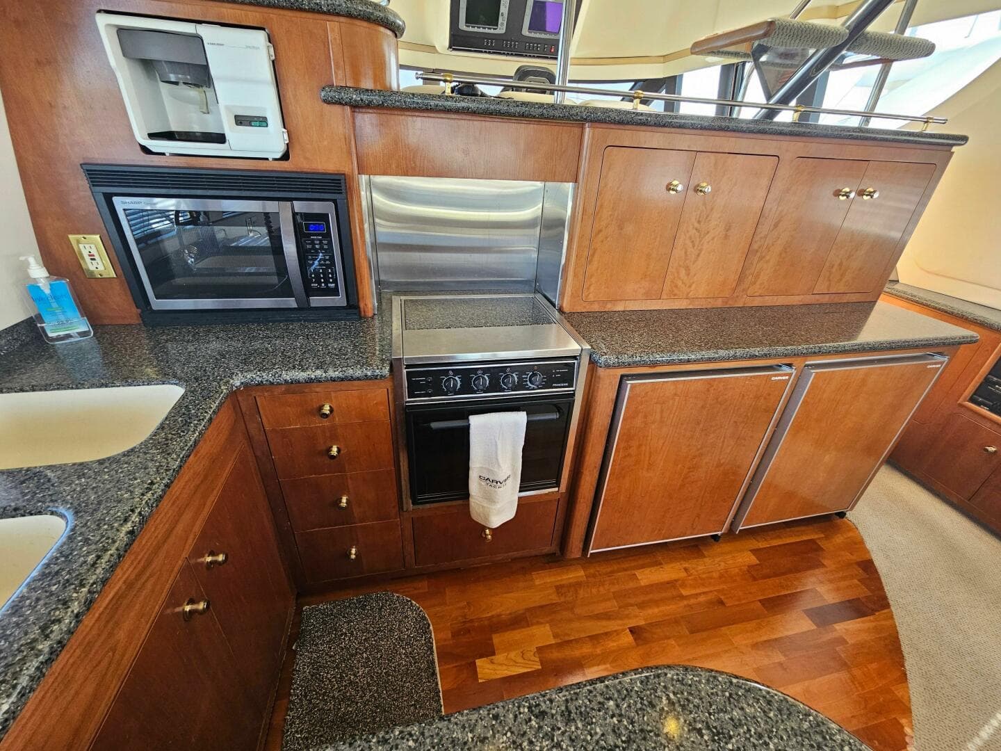 1999 Carver 530 Voyager Pilothouse