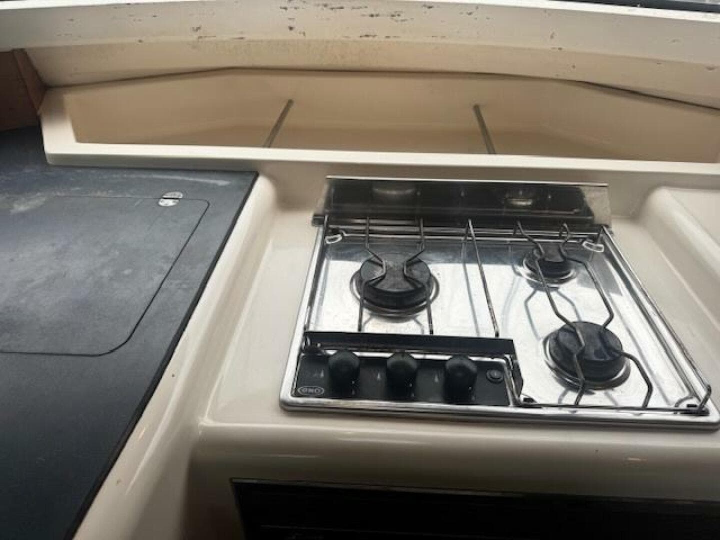 2002 Fountaine Pajot Belize 43