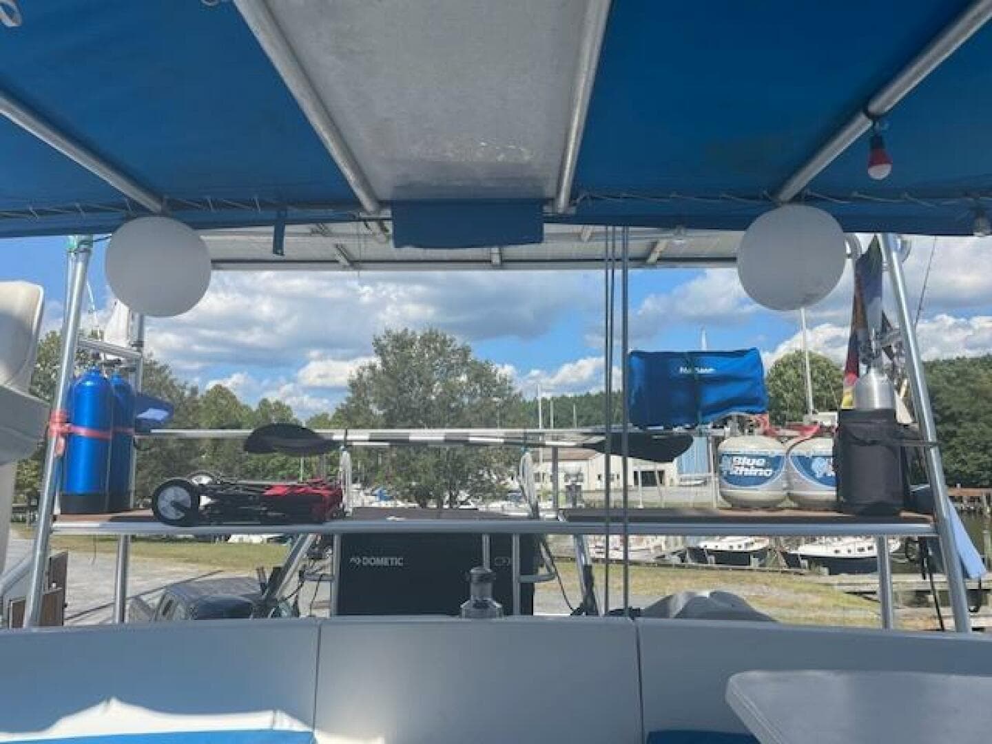 2002 Fountaine Pajot Belize 43
