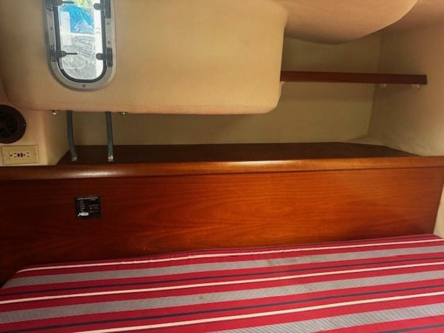 2002 Fountaine Pajot Belize 43