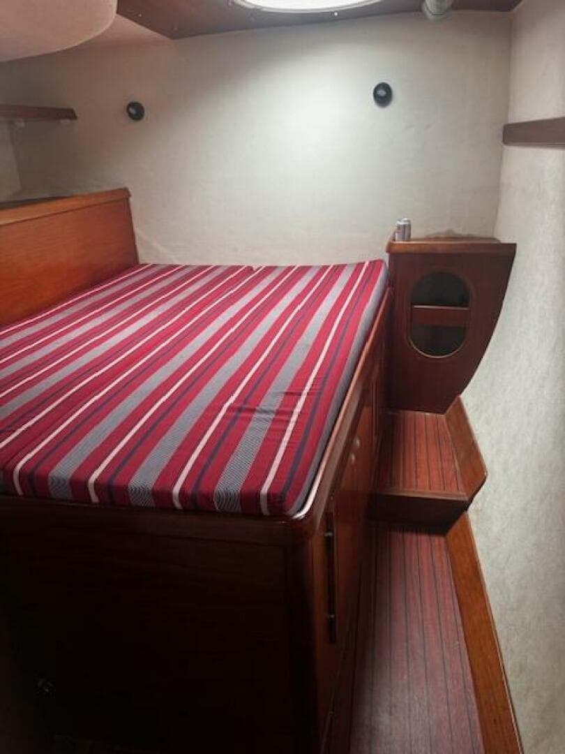2002 Fountaine Pajot Belize 43