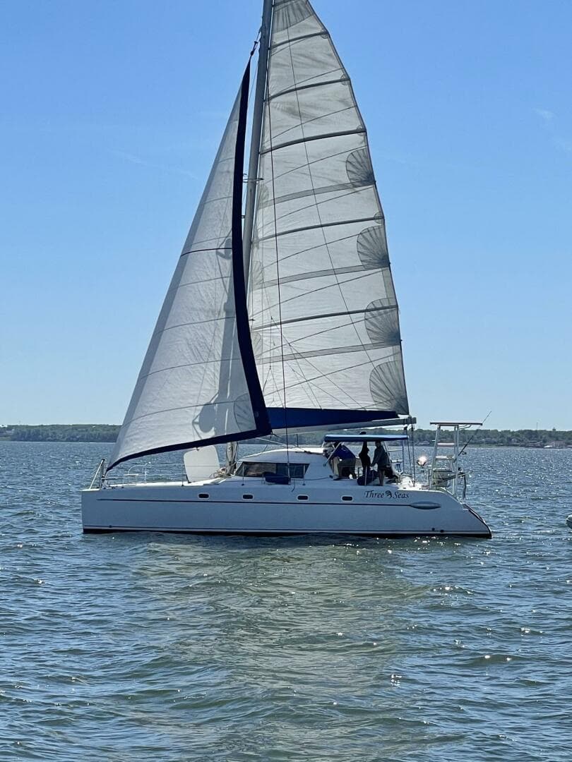 2002 Fountaine Pajot Belize 43