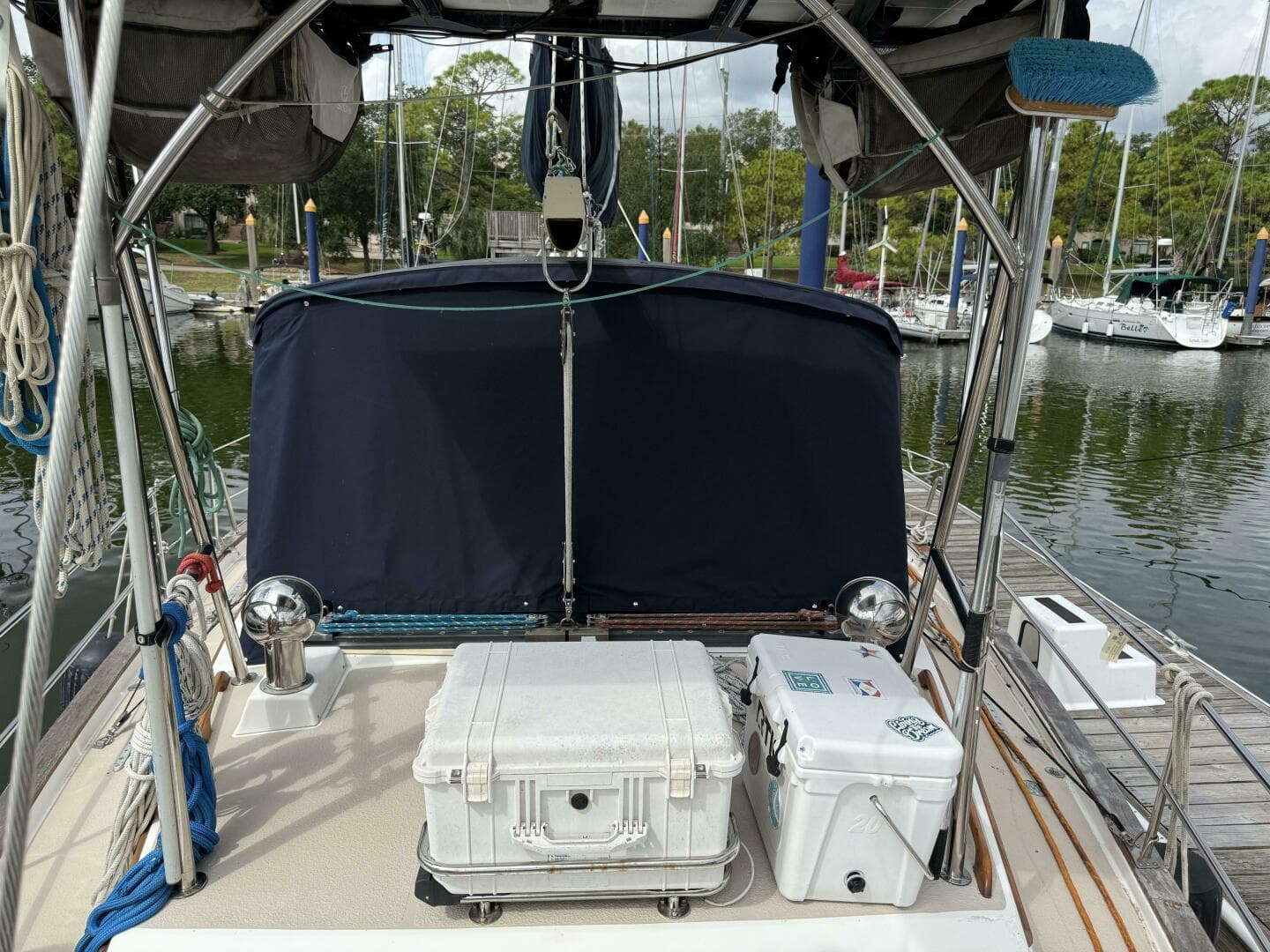 1988 Catalina Morgan 44 Center Cockpit
