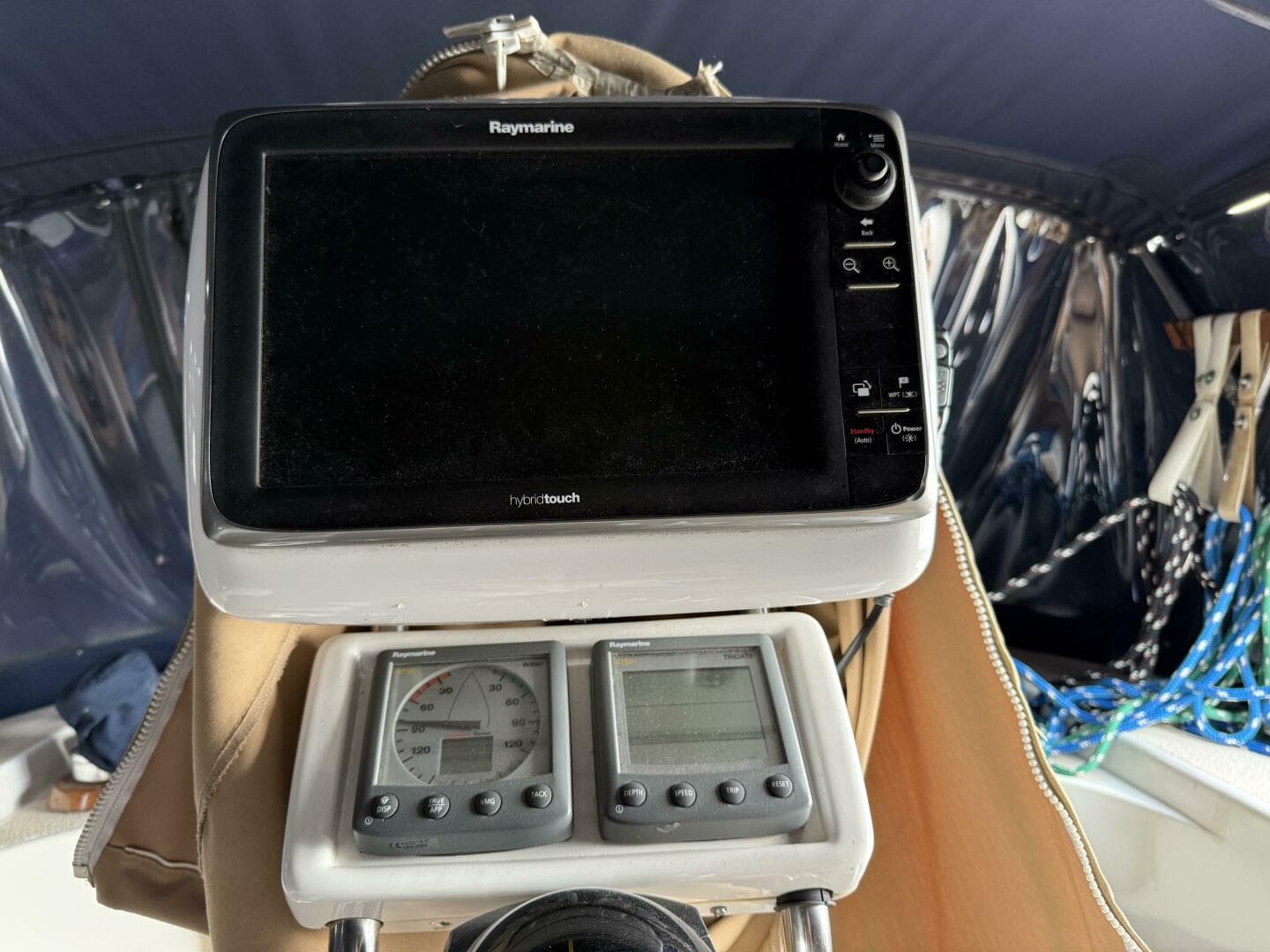 1988 Catalina Morgan 44 Center Cockpit