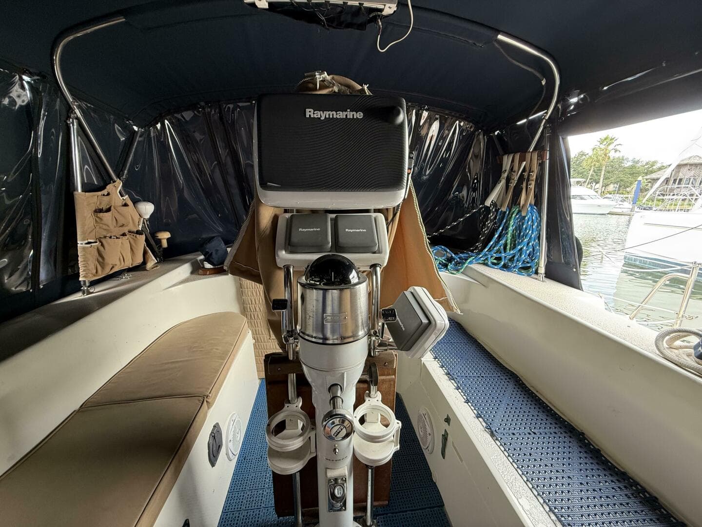 1988 Catalina Morgan 44 Center Cockpit