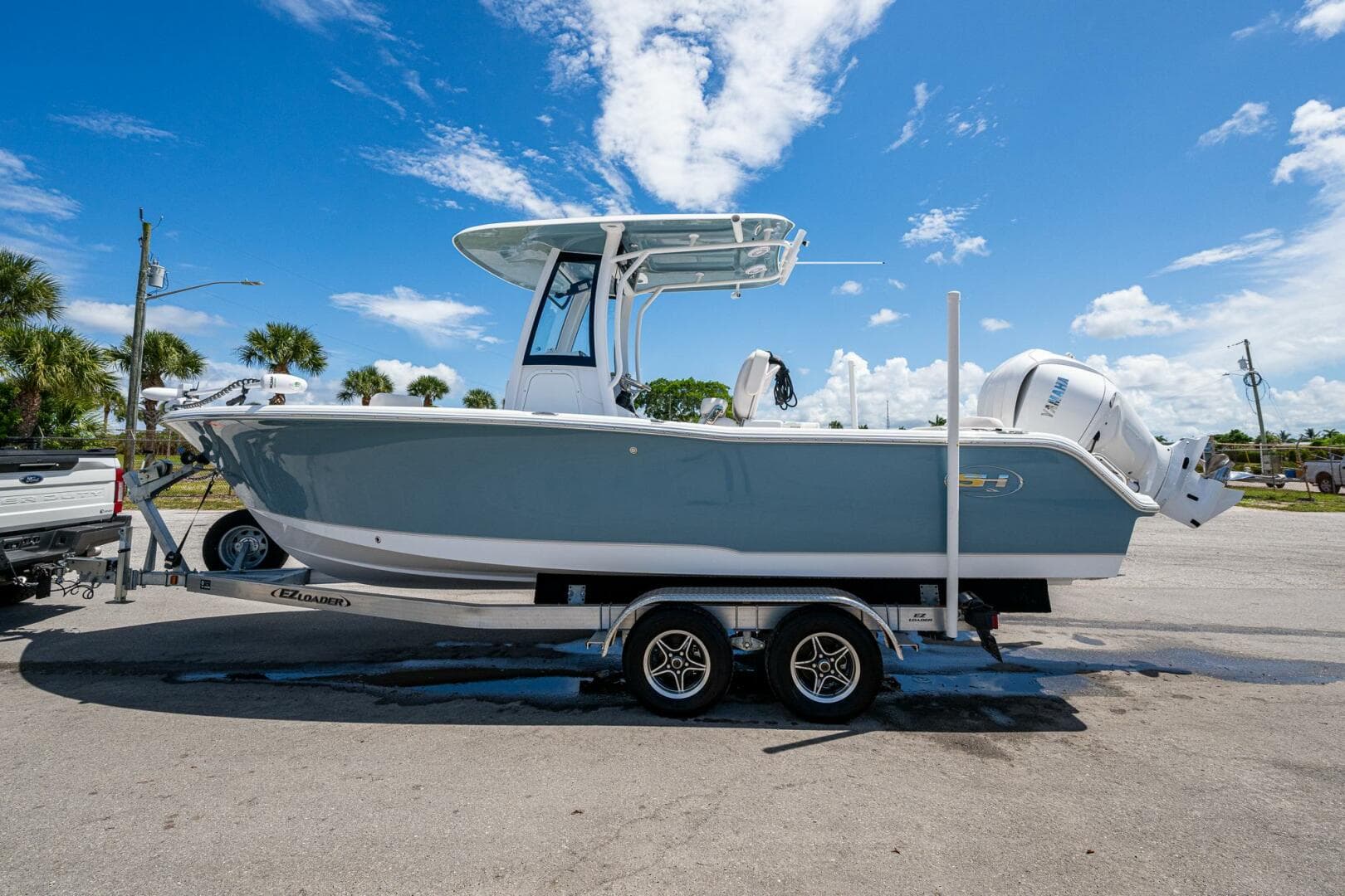2024 Sea Hunt 239 SE