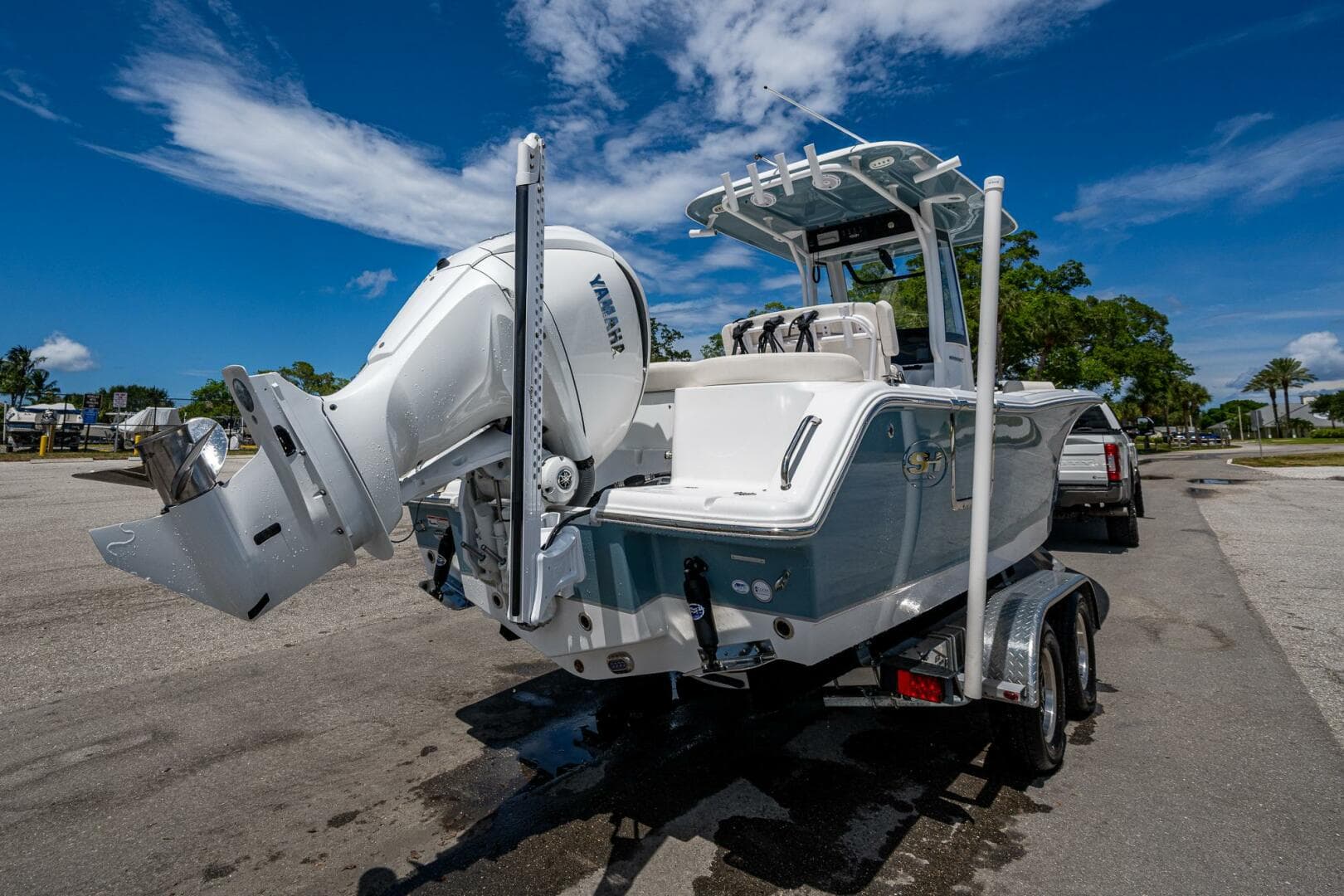 2024 Sea Hunt 239 SE