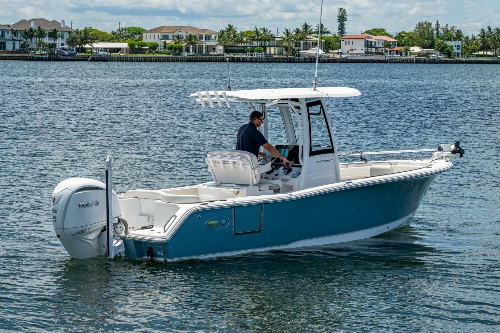 2024 Sea Hunt 239 SE