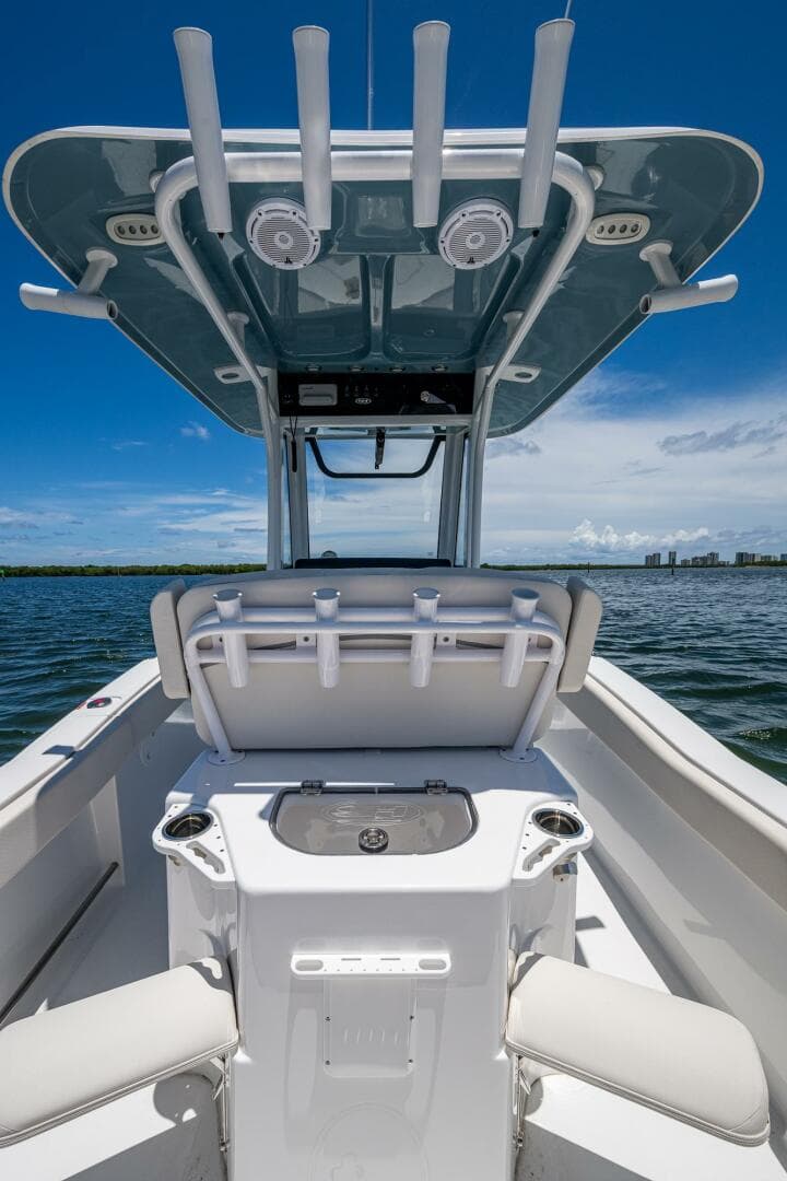 2024 Sea Hunt 239 SE