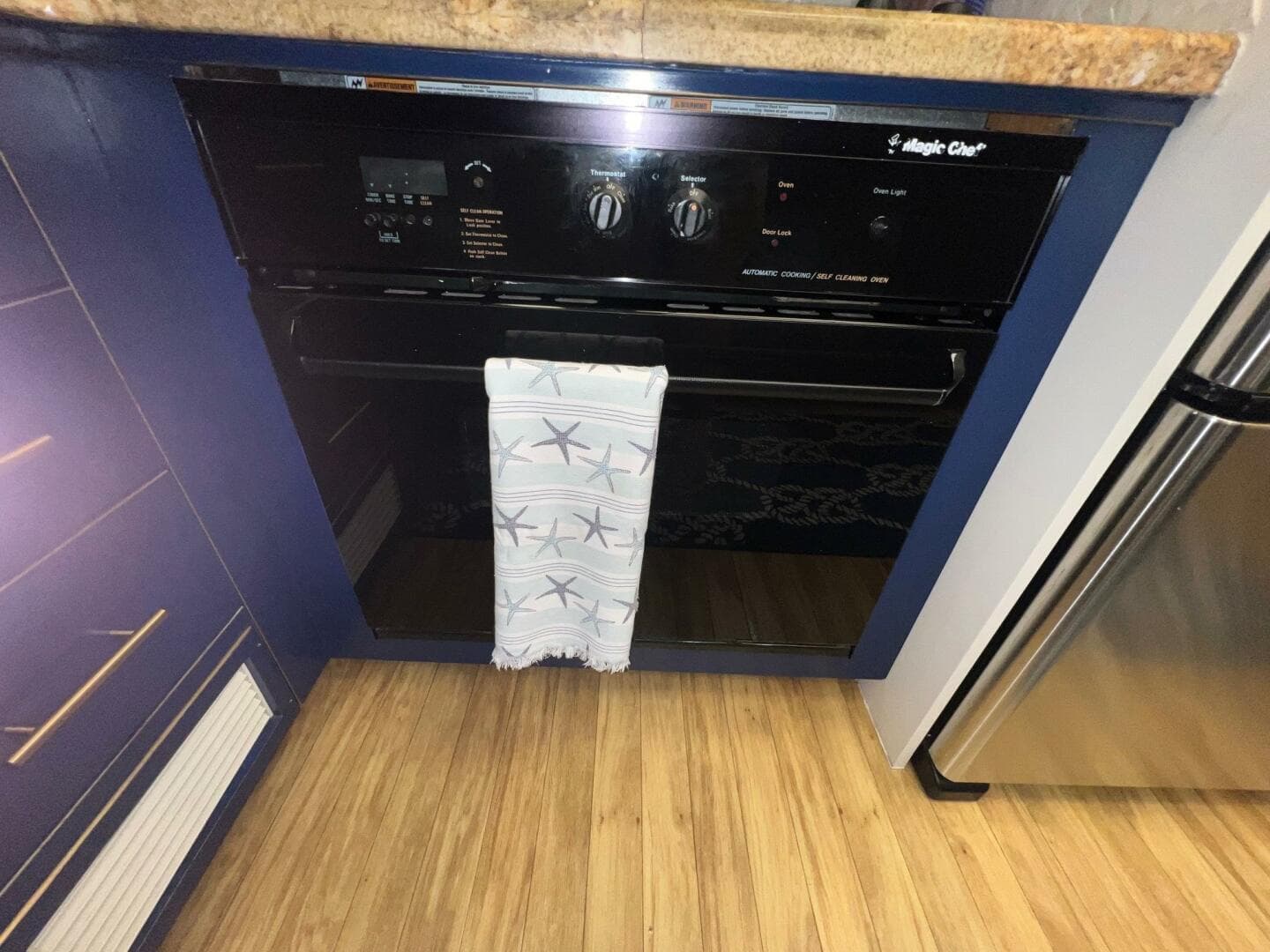 1988 Hatteras Motor Yacht