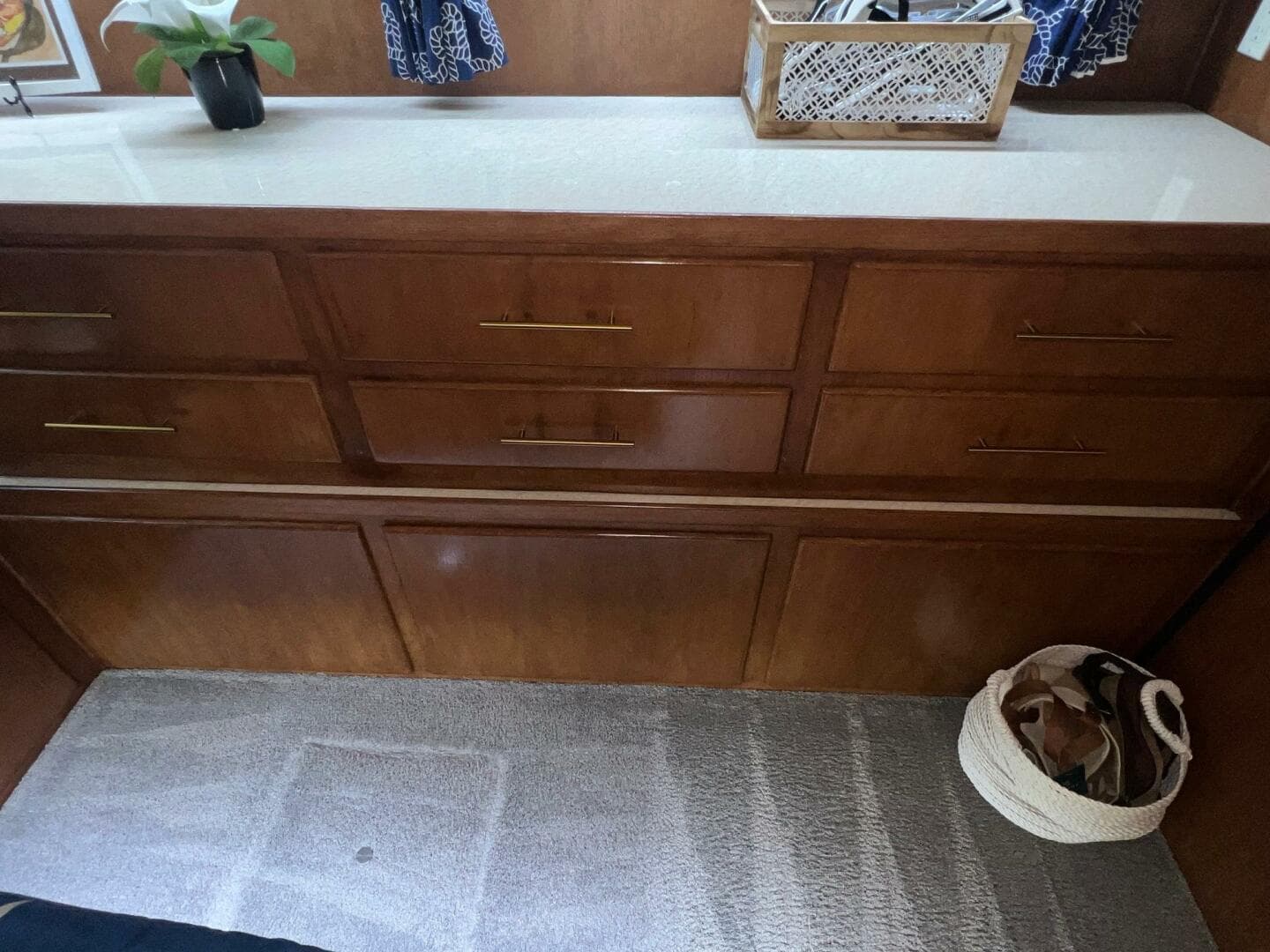 1988 Hatteras Motor Yacht