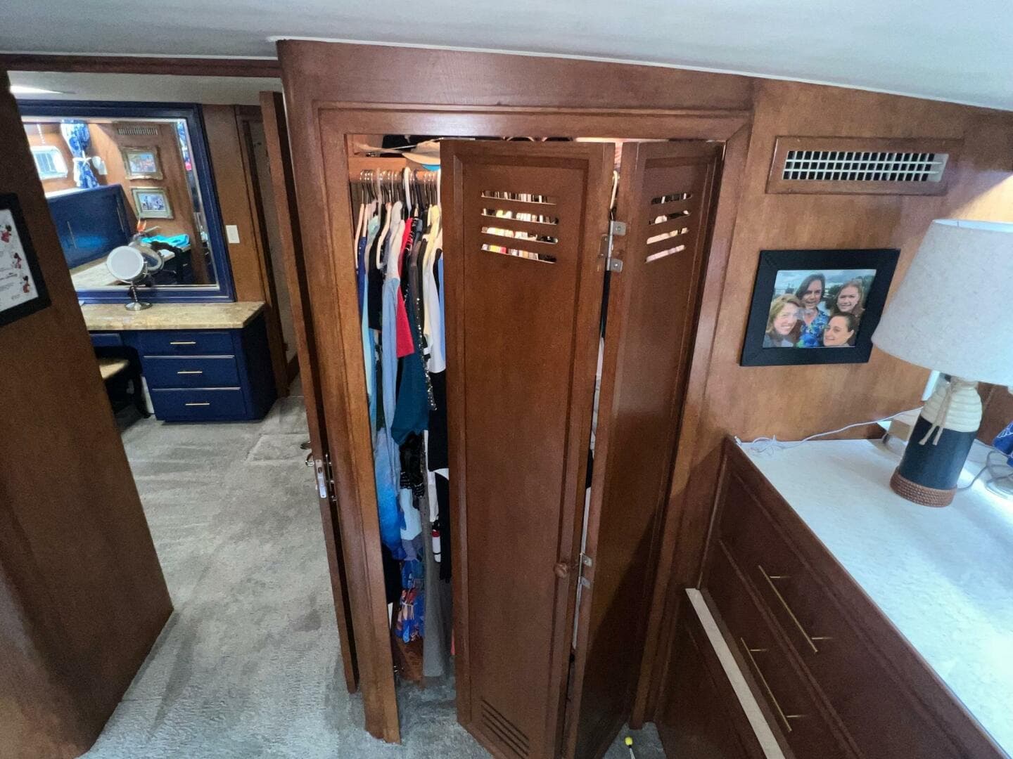 1988 Hatteras Motor Yacht