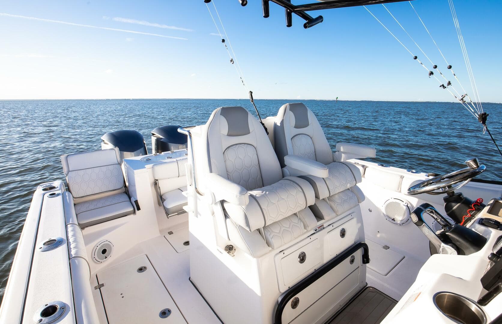 2021 Sea Fox 288 Commander