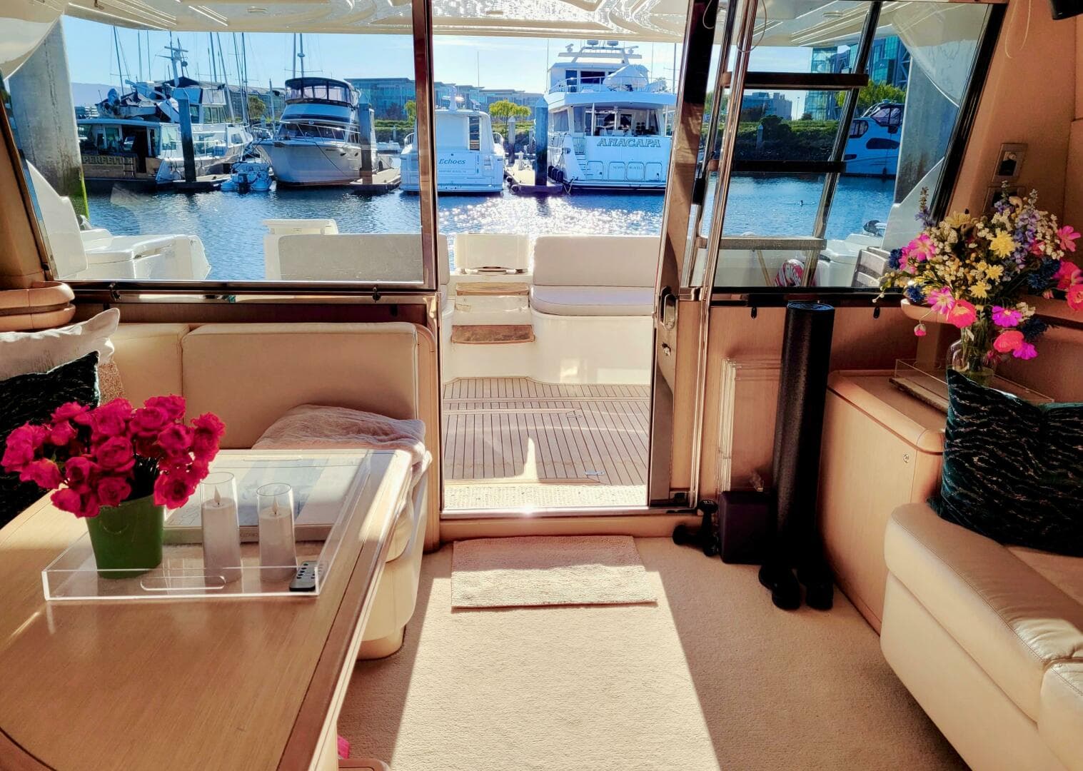 2006 Ferretti Yachts 550