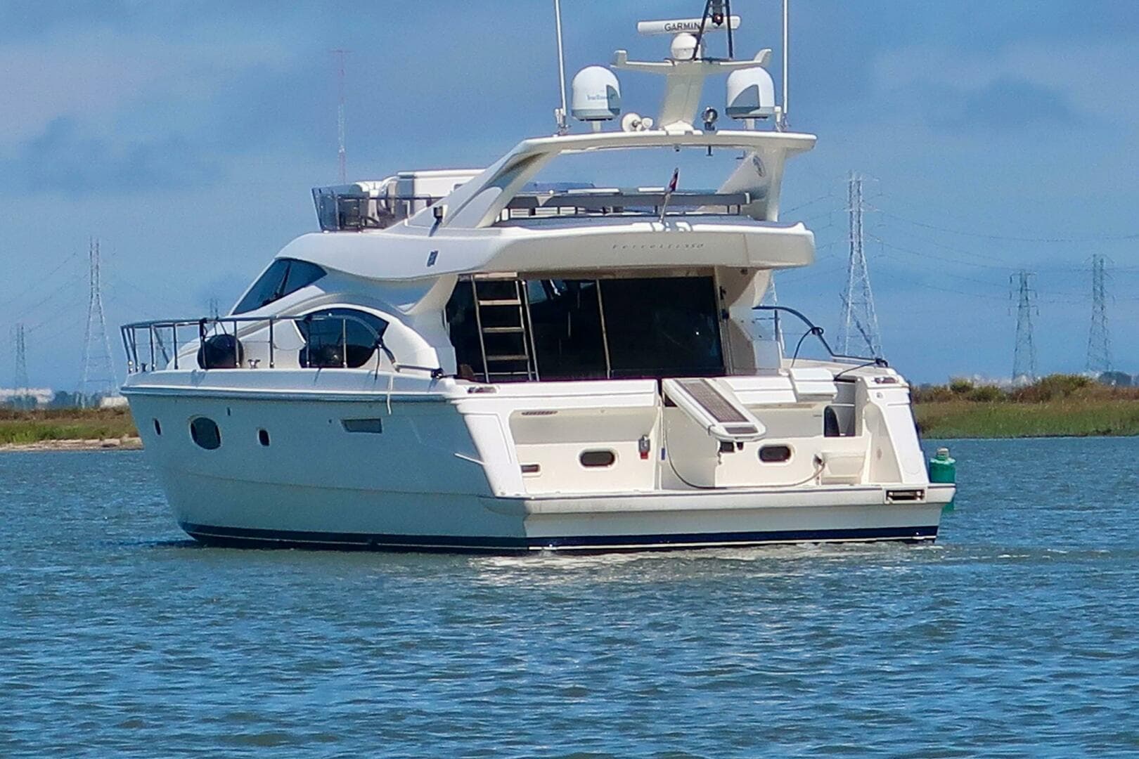2006 Ferretti Yachts 550