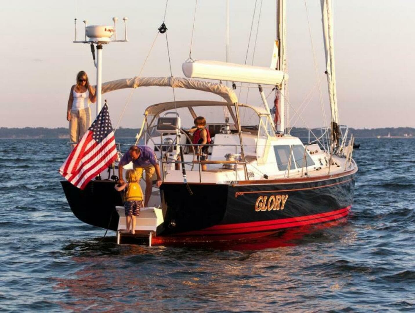 2011 Tartan 47 Glory starboard hind quarter