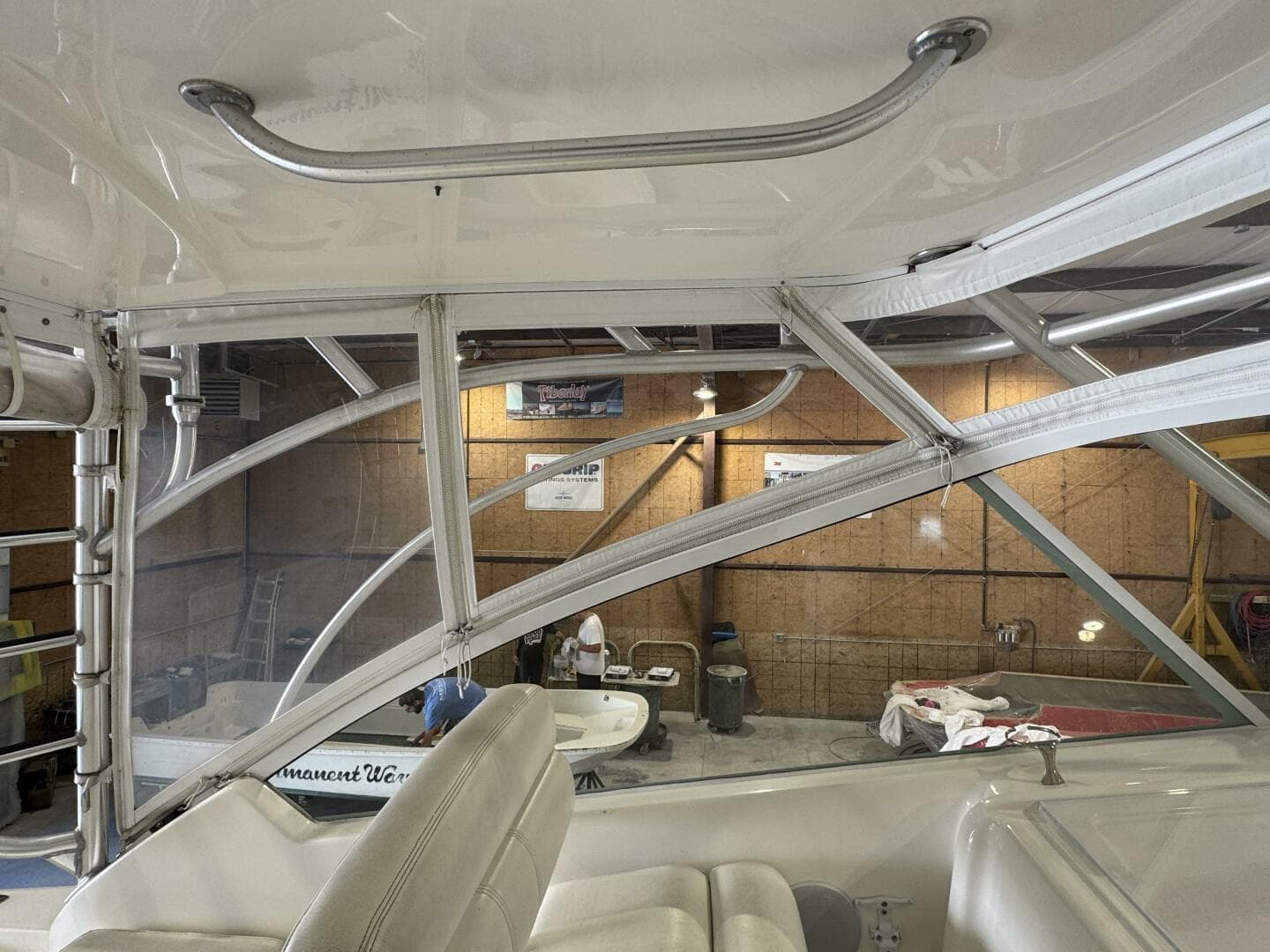 2011 Luhrs 30 Open