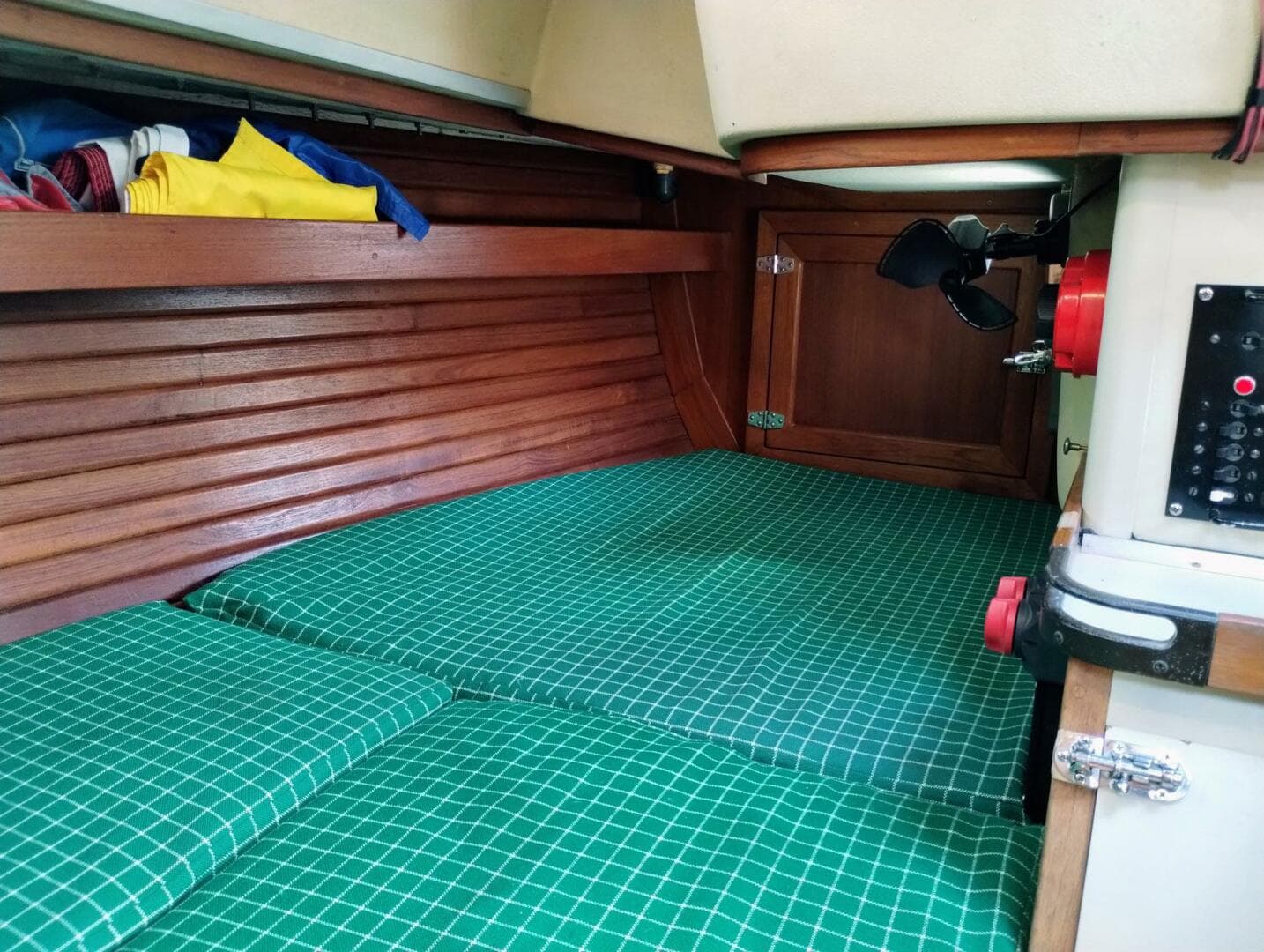 1981 C&C Landfall 35