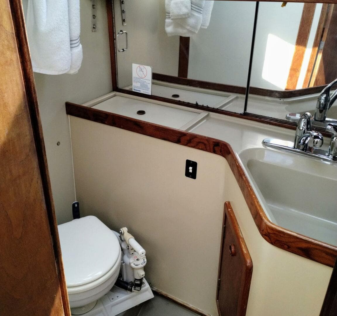 1981 C&C Landfall 35