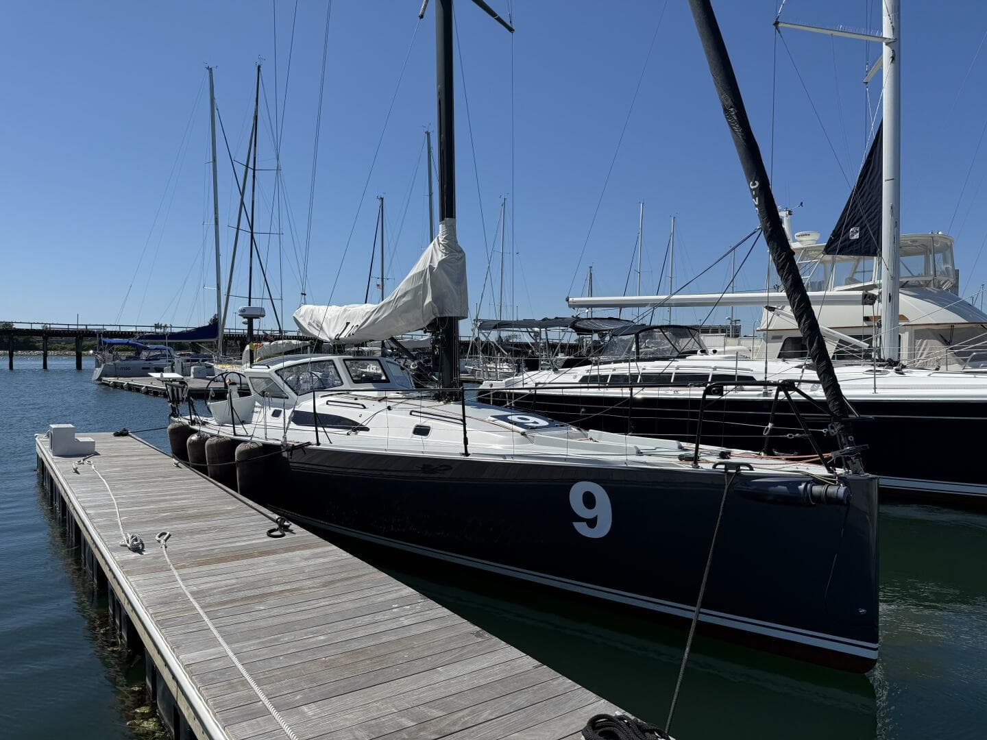 2018 J/121 Alchemy starboard forward quarter