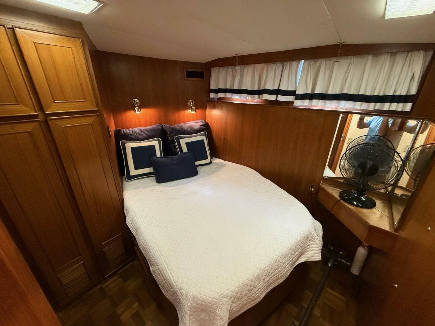 1989 Jefferson Marquessa 52